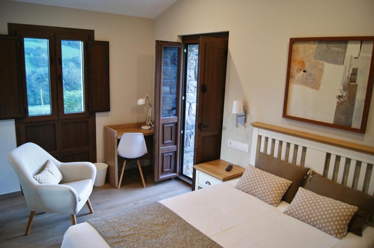 Apartamentos Rurales Penon Blanco Penerudes ภายนอก รูปภาพ
