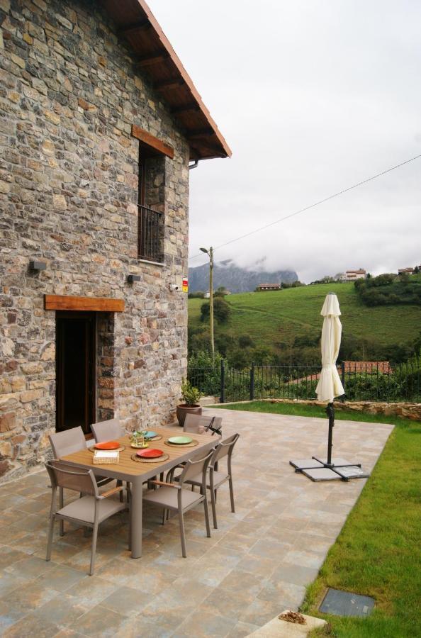 Apartamentos Rurales Penon Blanco Penerudes ภายนอก รูปภาพ